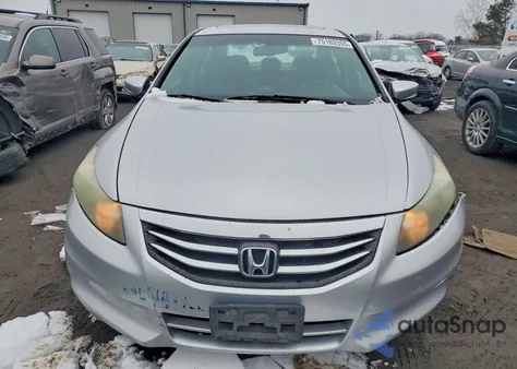 2011 Honda Accord Exl z USA, uszkodzony, nr VIN 1HGCP2F89BA012003